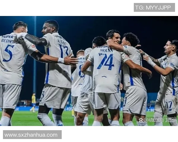 友谊赛精彩对决本菲卡与波尔图战成平局全场沸腾瞬间回顾